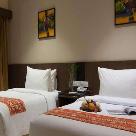 Aria Barito Hotel Banjarmasin  Esterno foto