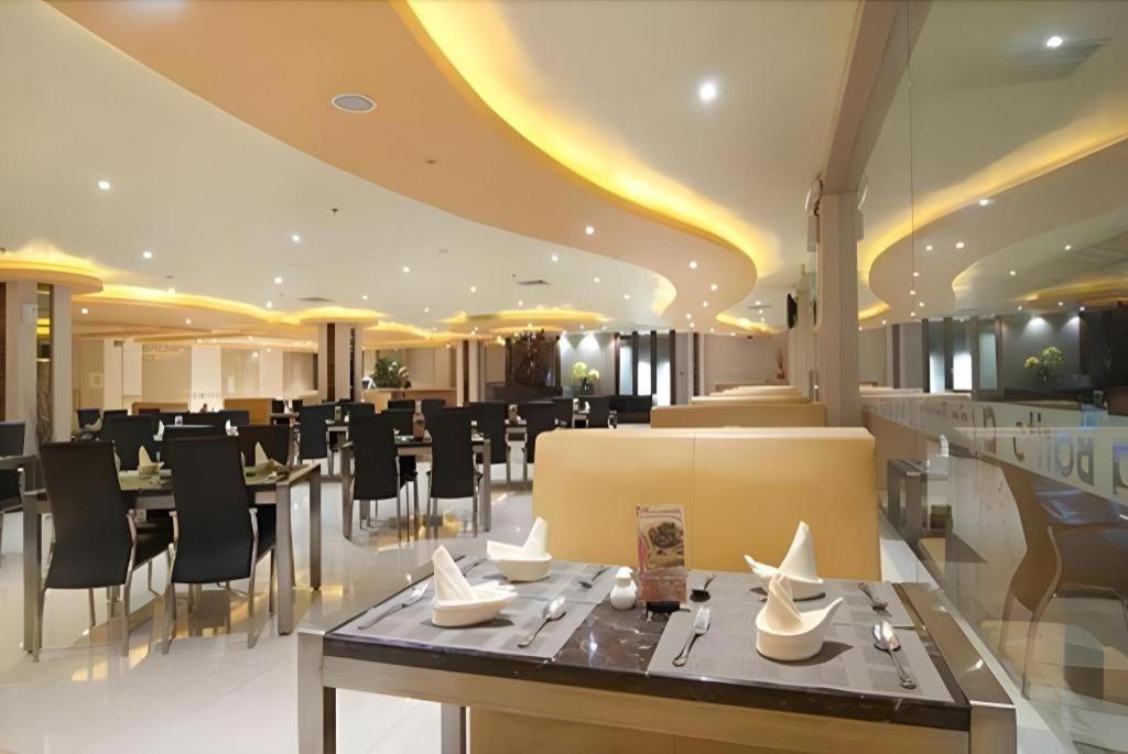 Aria Barito Hotel Banjarmasin  Esterno foto